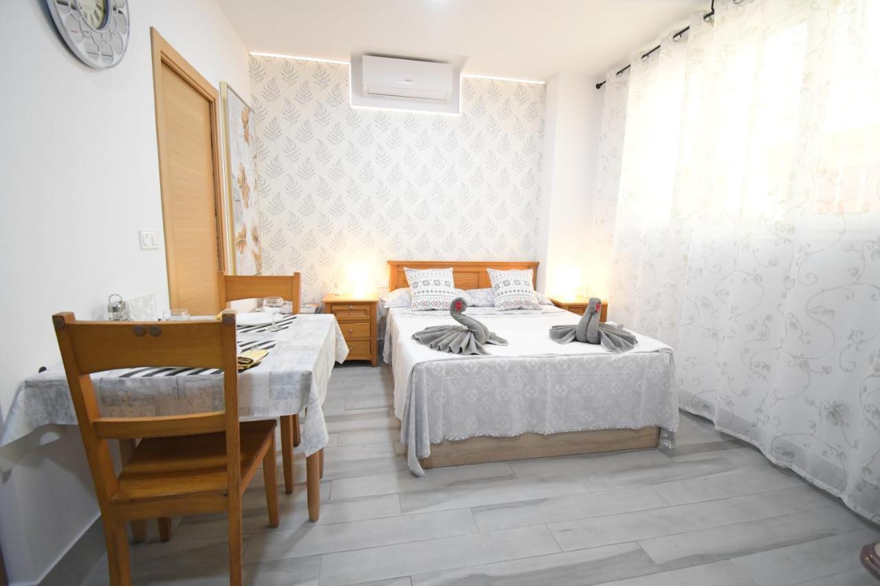 Apartment Jara ! Malaga